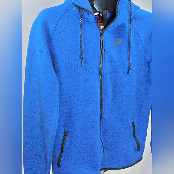 Nike Tech Blue Full Zip Fleece Streetwear Athleisure Jacket, Size Medium - Picture 2 of 3